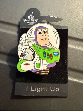 Disney World Buzz Lightyear Enamel Pin - Battery Corroded Back - Back Damaged